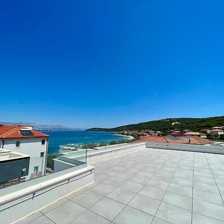 Apartament Slatine No 1 Buitenkant foto