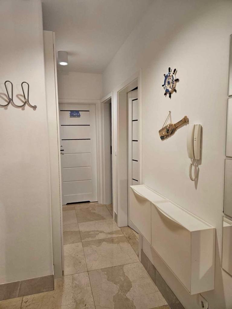 Apartament Slatine No 1 Buitenkant foto